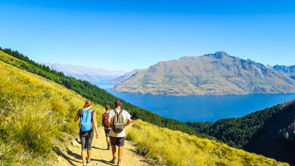 Fototapeta na wymiar Hiking Ben Lomond in Queenstown, New-Zealand