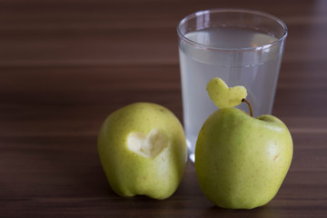  home made apple vinegar for healthy life.