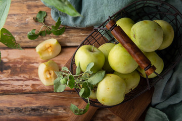 Organic green apples