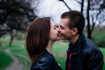 photo couple in love, romantic, together,kiss,loving