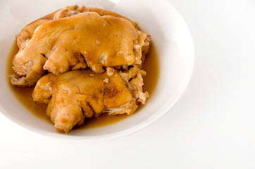 沖縄料理 てびち（豚足の煮付け）