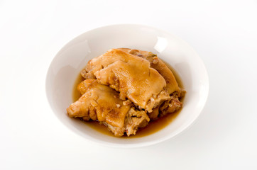 沖縄料理 てびち（豚足の煮付け）