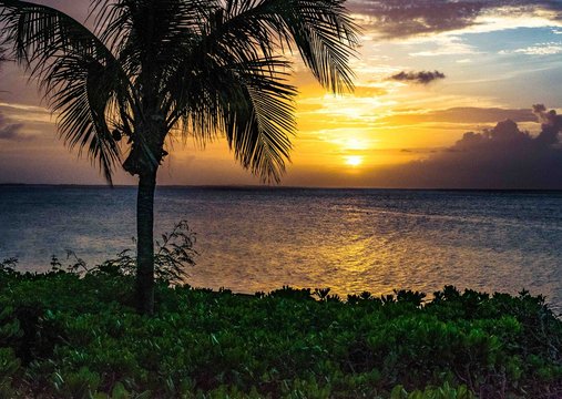 Turks And Caicos Grace Bay At Sunset