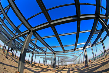 Fototapeta premium Steel structure workshop is under construction