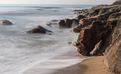 Côte rocheuse de Bretignolles sur mer en Vendée 
