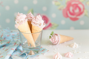 Ice-cream like pink raspberry flavour zephyr