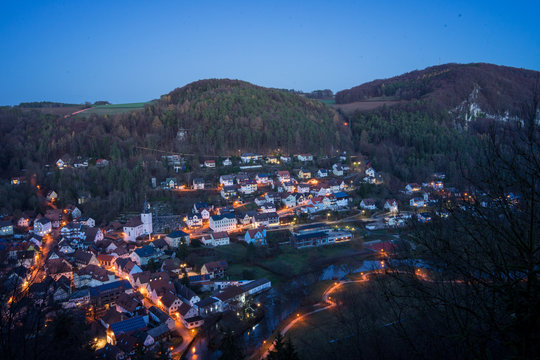 Muggendorf Panorama bei Nacht