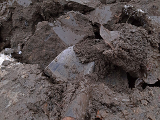 Digging in the garden, soil very moist and sticky