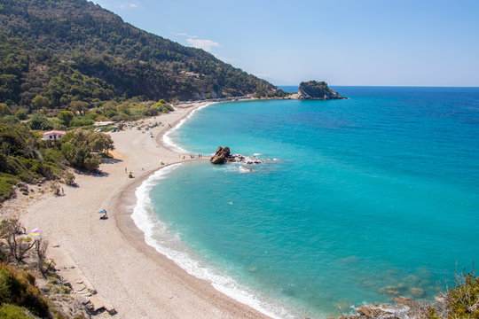 turquoise water at Potami beach