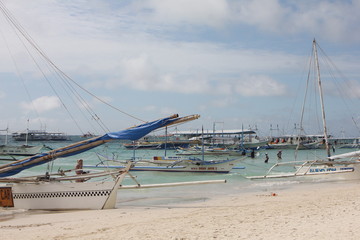 Fototapeta na wymiar boat on beach