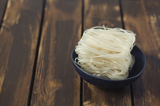 Uncooked Rice Noodles