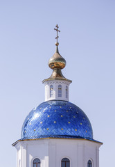 Fototapeta na wymiar The top of the orthodox church