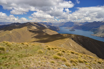 Wanaka lake landscape from mountains