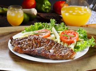 roast beef with vegetables and rice