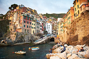 Fototapeta Italia kolorowe uliczki cinque terre stare miasto obraz