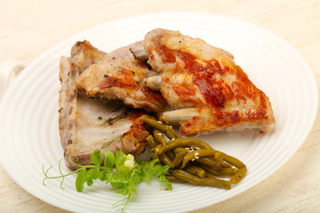 Roasted spare ribs