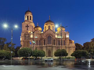 Fototapeta na wymiar Cathedral of the Dormition of the Mother of God in Varna at dawn, Bulgaria. The cathedral was built in 1880-1886.