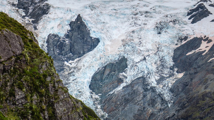 Seally Tarns Track in Mount Cook with view on the Hooker Valley, New-Zealand