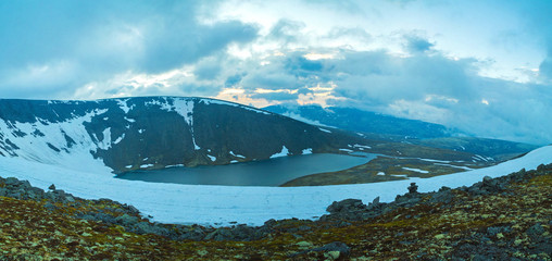 Night of the polar day