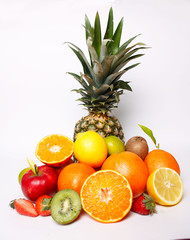 Multivitamine und tropische früchte