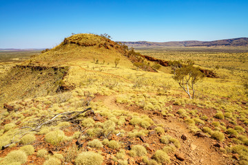 hiking on mount bruce in karijini national park, western australia 11