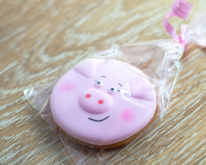 Cookie with little pig symbol of the year