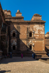 Fototapeta premium Dhamayan Gifford Pagoda in pugan,myanmar