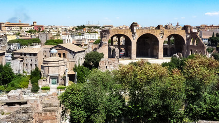 Fototapeta na wymiar Architecture of Central Rome