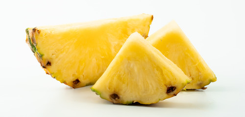 ripe ananas 