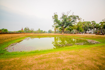 Plakat Parque histórico nacional em Sukhothai, Tailândia