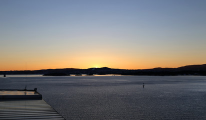 Naklejka na ściany i meble Oslo fjord at sunset