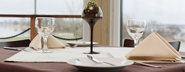 Table appointment at restaurant