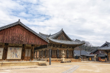 daeungjeon hall and ordination platform