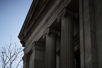 Naklejka premium Classical Pillar