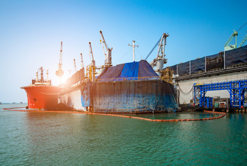 port state control  the sea water pollution in the working area environment, to ensure the sea water always cleaned