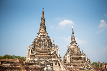 Fototapeta premium Ayutthaya Historical Park covers the ruins of the old city of Ayutthaya, Phra Nakhon Si Ayutthaya Province, Thailand
