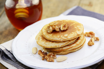Pfannkuchen Nüsse