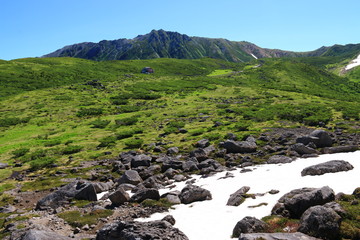 Obraz premium 北アルプス 雲ノ平を取り巻く山々水晶岳 日本最後の秘境を歩く