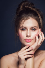 Fototapeta na wymiar Fashion Model Beauty Makeup Portrait, Woman Pink Nails Polish, Lips Make Up, Dishevel Hair Style