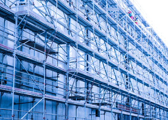 Fototapeta na wymiar Building of a modern business building on the construction site