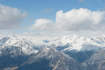 Fototapeta na wymiar Snow-white mountains of the Alps