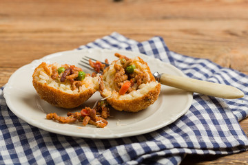 Rice balls with minced meat.