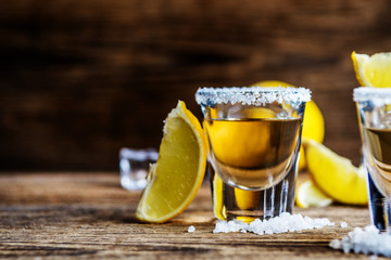 Mexican alcohol drink Tequila - obrazy, fototapety, plakaty