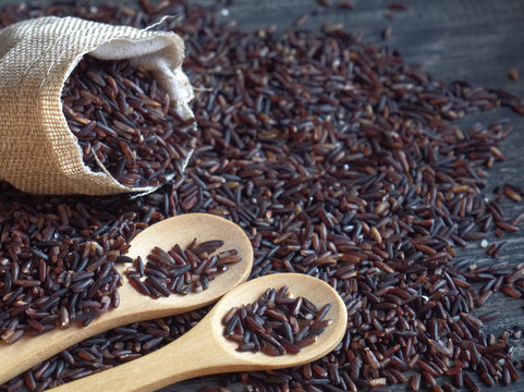 Raw rice berry a lot of vitamin cost price