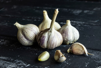 A bunch of garlic on the wooden table