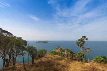 Obraz premium Wonderful sea at Phromthep Cape, Rawai, Phuket, Thailand.