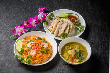 代表的なタイ料理　typical Southeast Asian cuisine