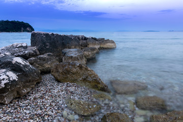 Alter Steinsteg am Meer