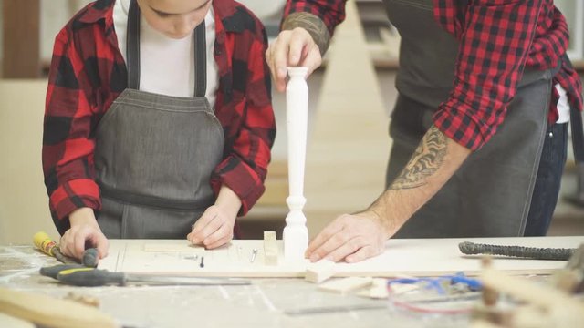 In carpentry coworking studio children and youngsters can learn a useful profession together with Dad. There are carpentry classes for beginners in the Daddy-son format in wooden workshop.