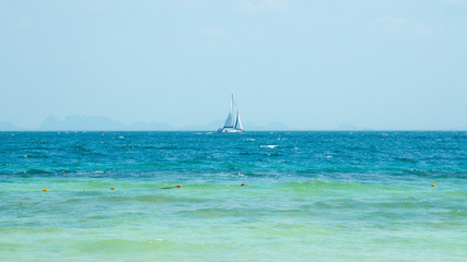 barca a vela mare oceano